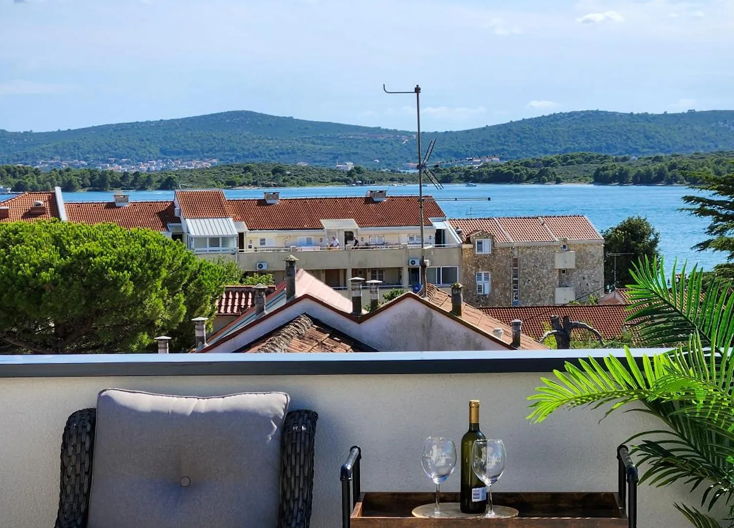 Penthouse View Apartman Turanj 0*,